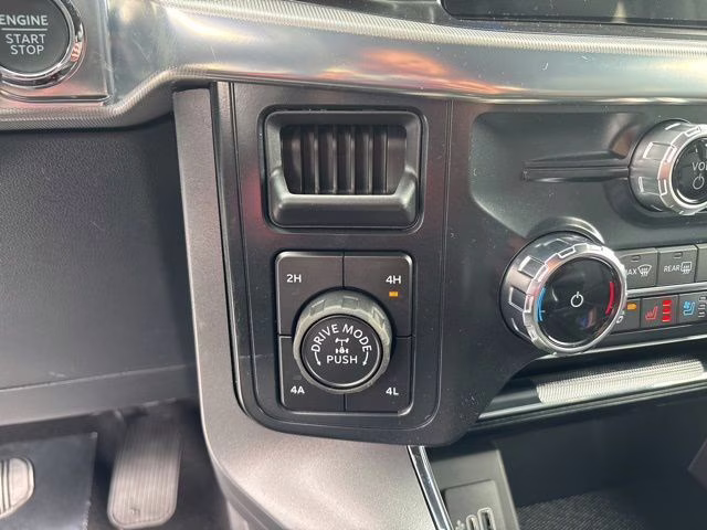 2026 Silver Metallic Ford F-150 Lariat 4X4 Truck