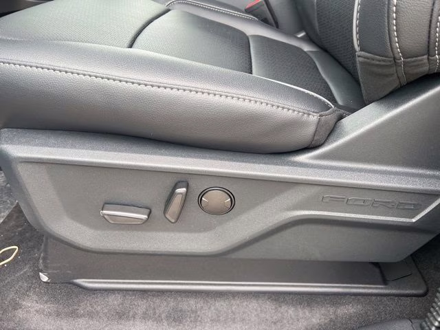 2026 Black Metallic Ford F-150 Lariat 4X4 Truck