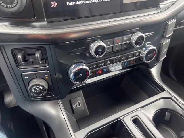 2026 Black Metallic Ford F-150 Lariat 4X4 Truck