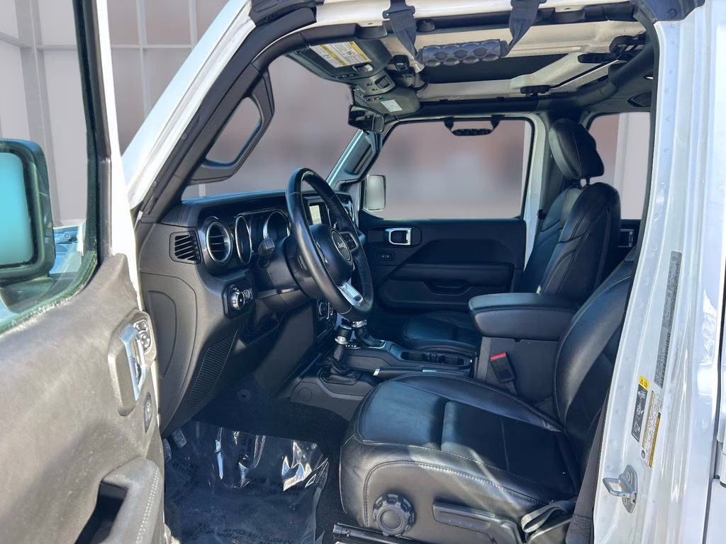 2021 Bright White Clearcoat Jeep Wrangler Unlimited Sahara Altitude 4X4 SUV