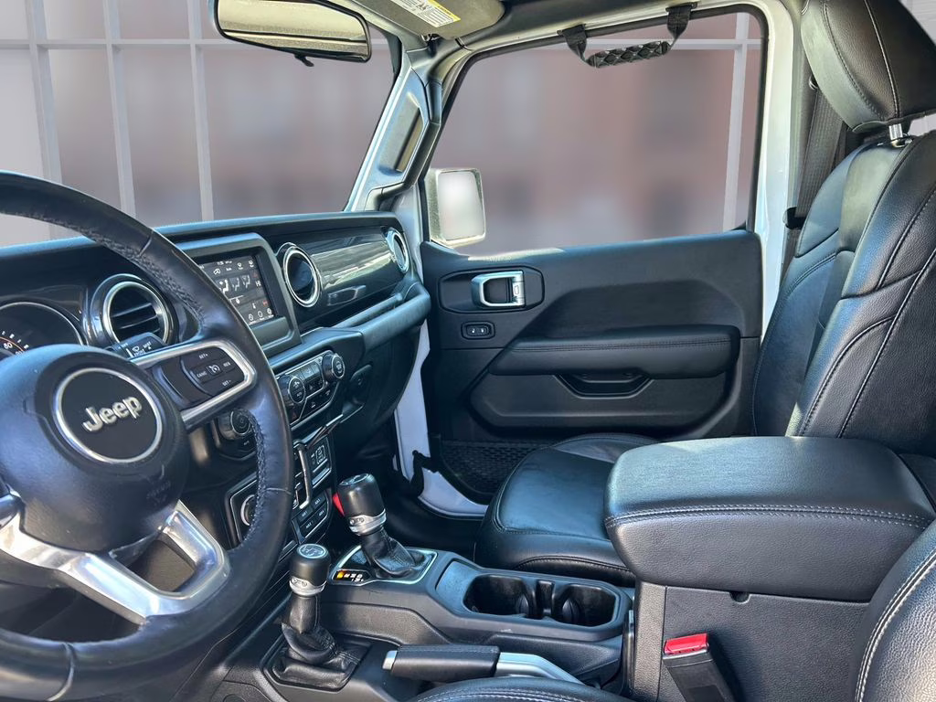 2021 Bright White Clearcoat Jeep Wrangler Unlimited Sahara Altitude 4X4 SUV