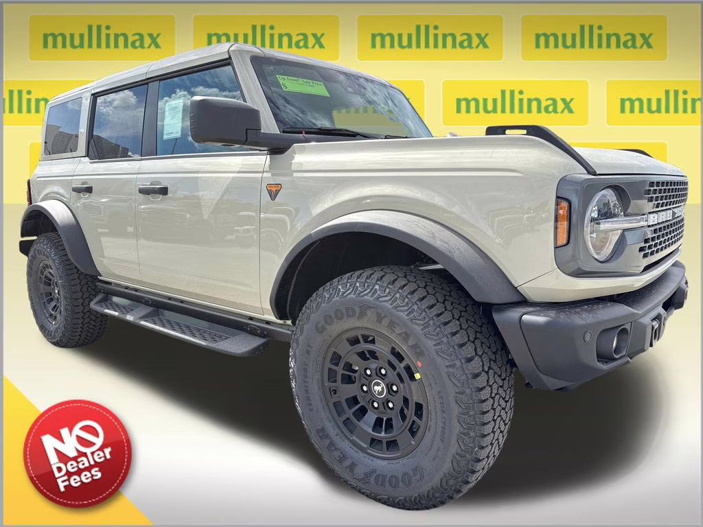 2026 Desert Sand Ford Bronco Badlands 4X4 SUV
