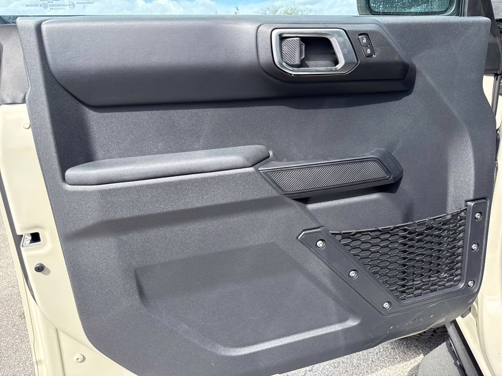 2026 Desert Sand Ford Bronco Badlands 4X4 SUV