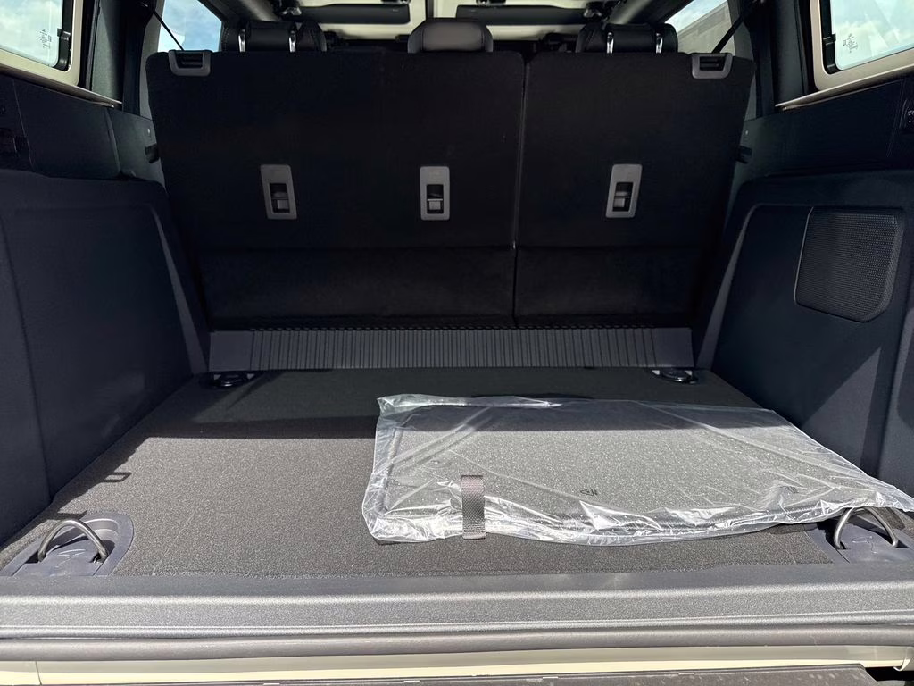 2026 Desert Sand Ford Bronco Badlands 4X4 SUV