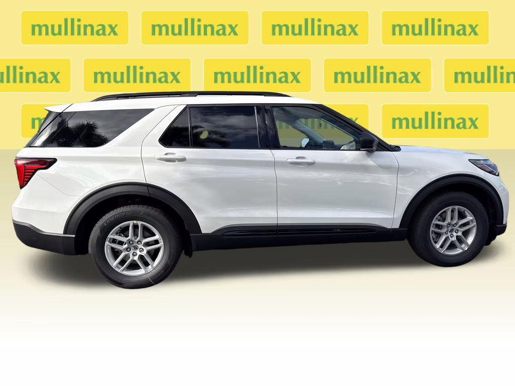 2026 Star White Metallic Tri-Coat Ford Explorer Active RWD SUV