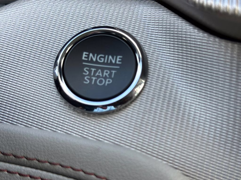 2026 Star White Metallic Tri-Coat Ford Explorer Active RWD SUV