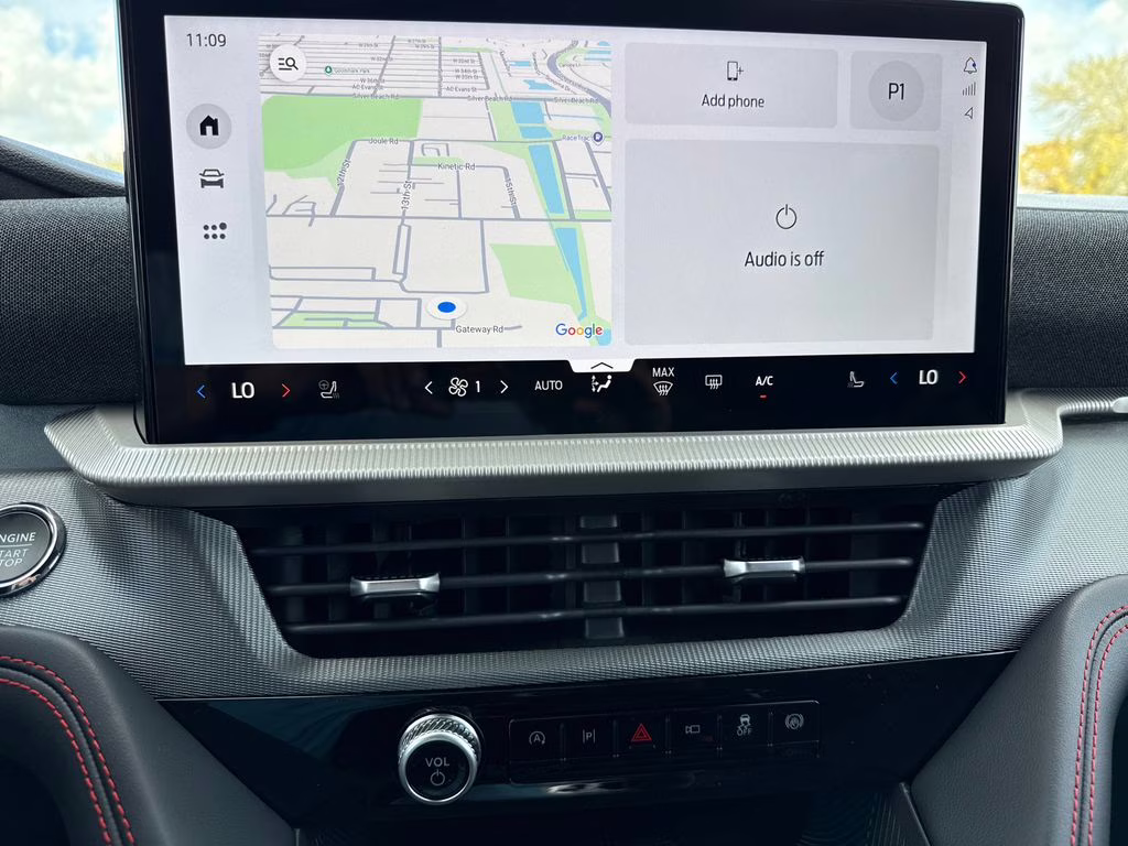 2026 Star White Metallic Tri-Coat Ford Explorer ST RWD SUV