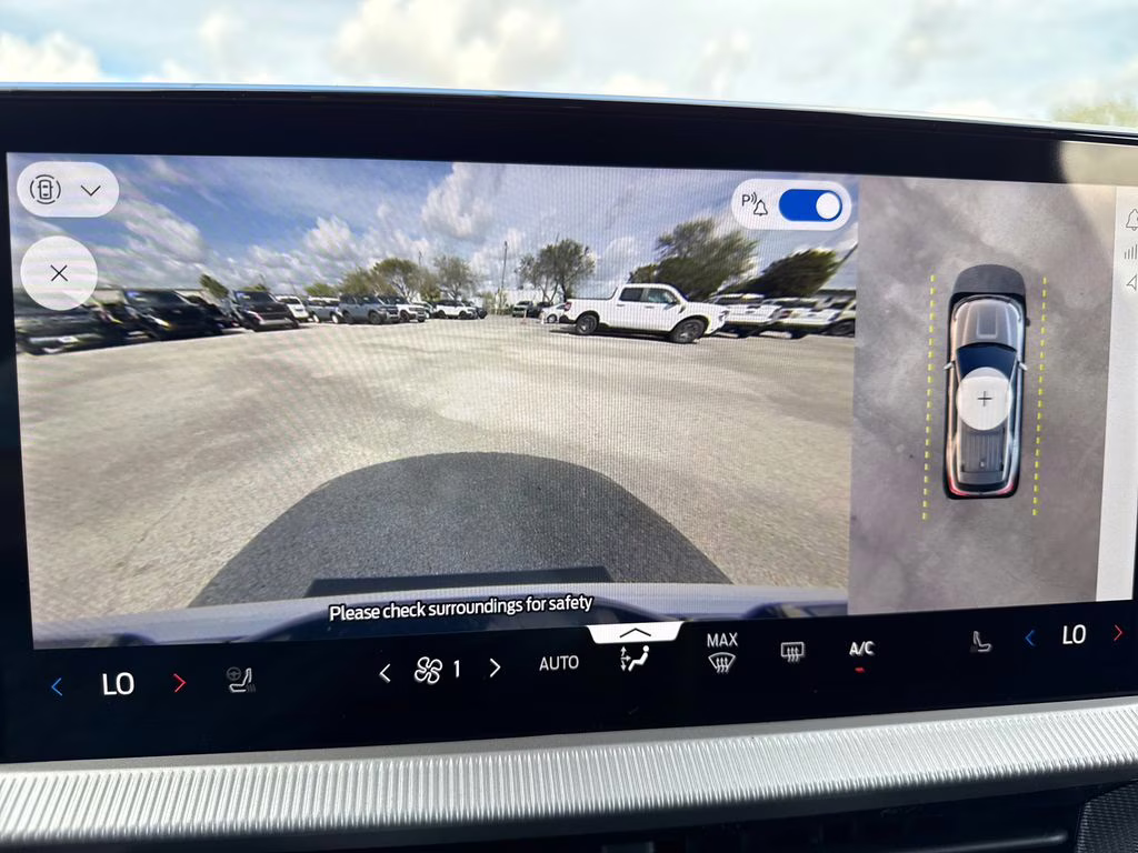 2026 Star White Metallic Tri-Coat Ford Explorer ST RWD SUV