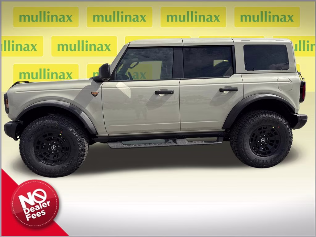 2026 Desert Sand Ford Bronco Badlands 4X4 SUV