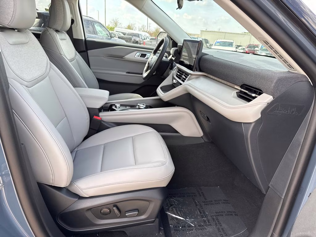 2026 Vapor Blue Metallic Ford Explorer Active RWD SUV