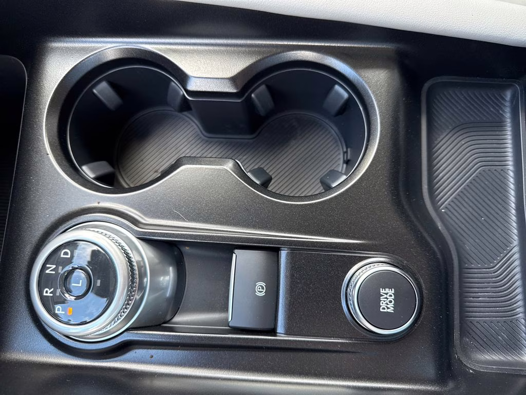 2026 Star White Metallic Tri-Coat Ford Explorer Active RWD SUV