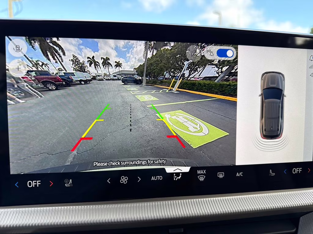 2026 Star White Metallic Tri-Coat Ford Explorer Active RWD SUV