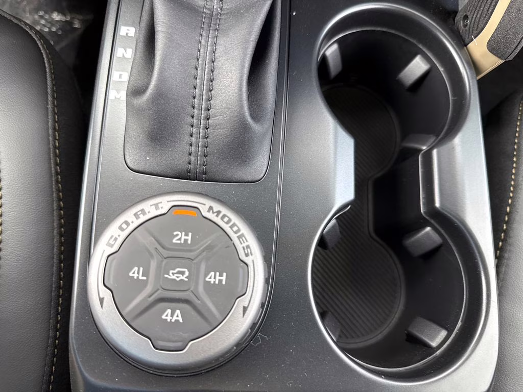 2026 Desert Sand Ford Bronco Badlands 4X4 SUV