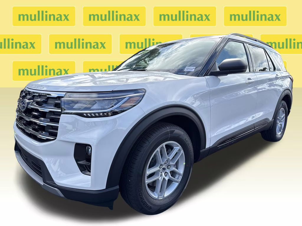2026 Star White Metallic Tri-Coat Ford Explorer Active RWD SUV