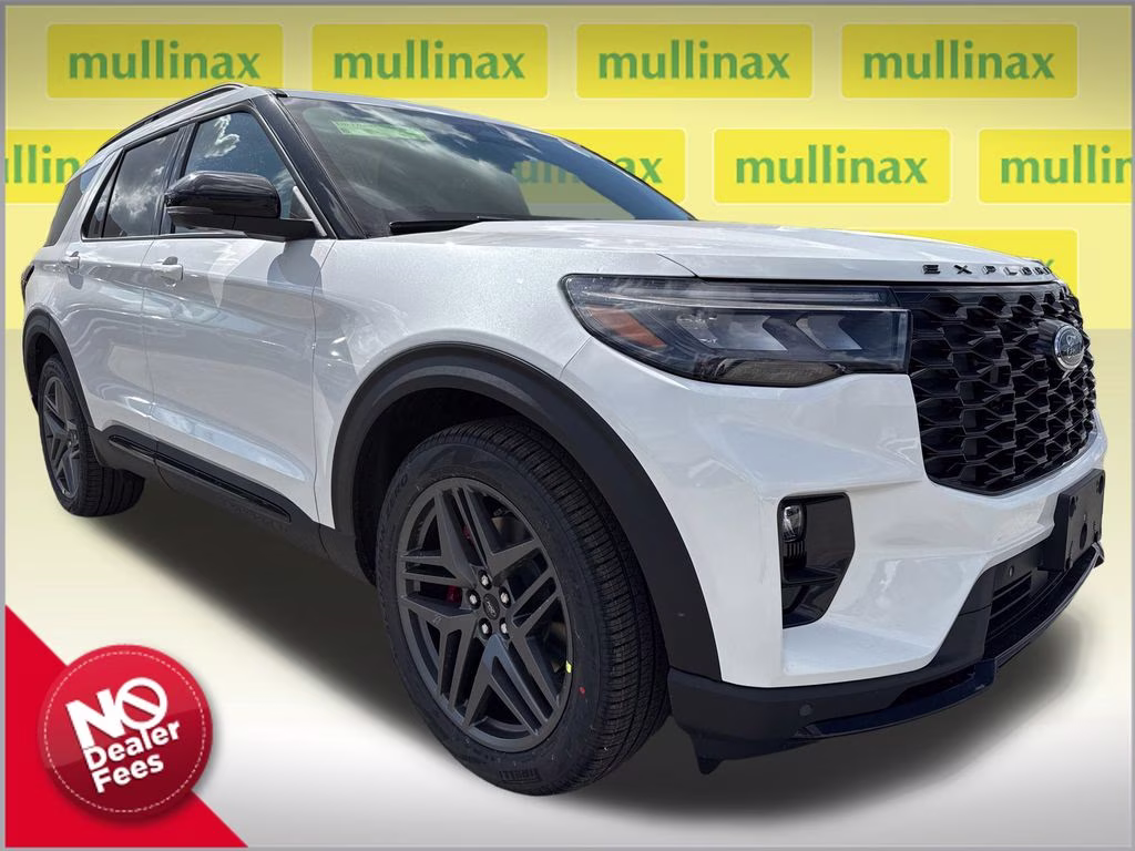 2026 Star White Metallic Tri-Coat Ford Explorer ST RWD SUV