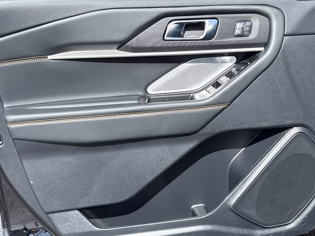 2026 Agate Black Metallic Ford Explorer Tremor 4X4 SUV