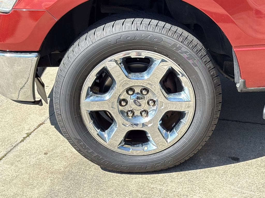 2014 Sunset Ford F-150 XLT RWD Truck