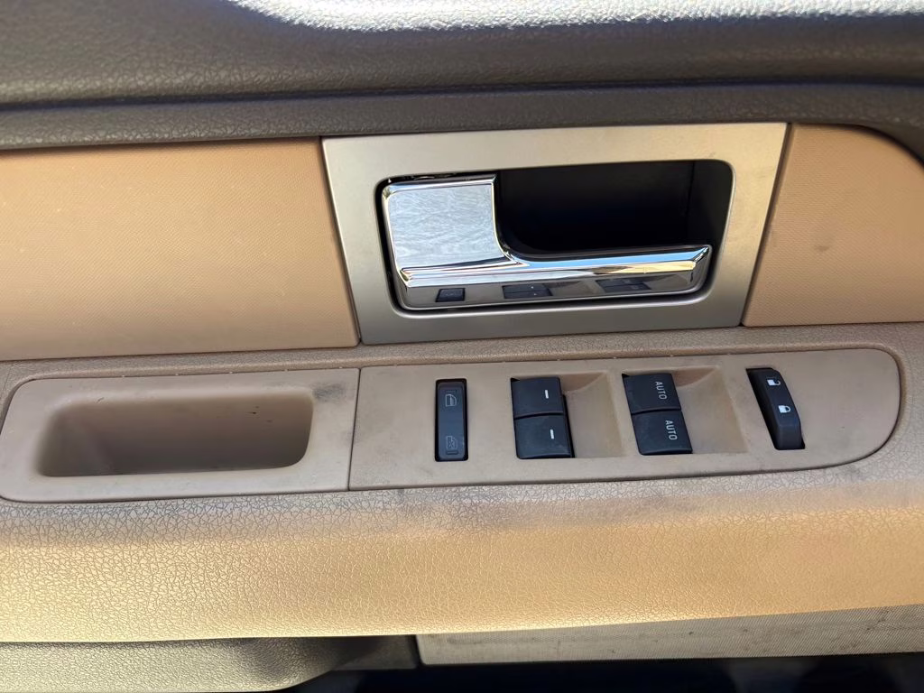 2014 Sunset Ford F-150 XLT RWD Truck