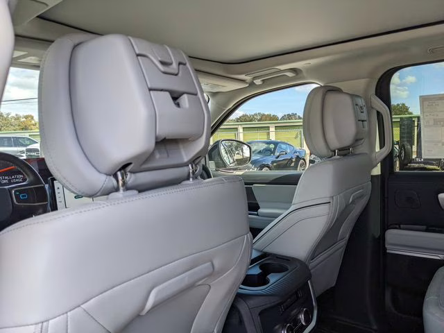 2026 Black Metallic Ford Expedition Max Platinum 4X4 SUV