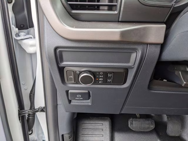 2026 Oxford White Ford F-150 XL RWD Truck