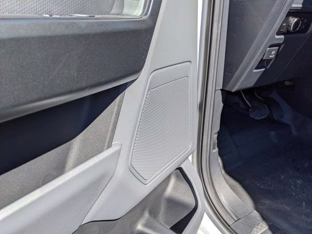 2026 Oxford White Ford F-150 XL 4X4 Truck