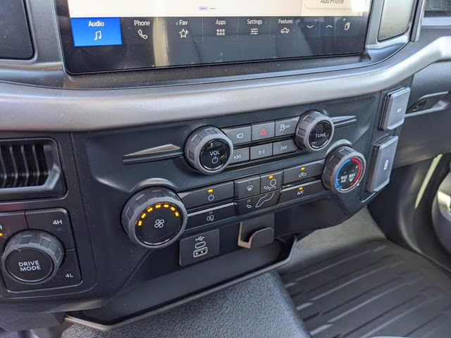 2026 Oxford White Ford F-150 XL 4X4 Truck