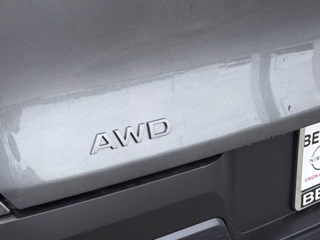 2026 Gun Metallic Nissan Murano SL AWD SUV