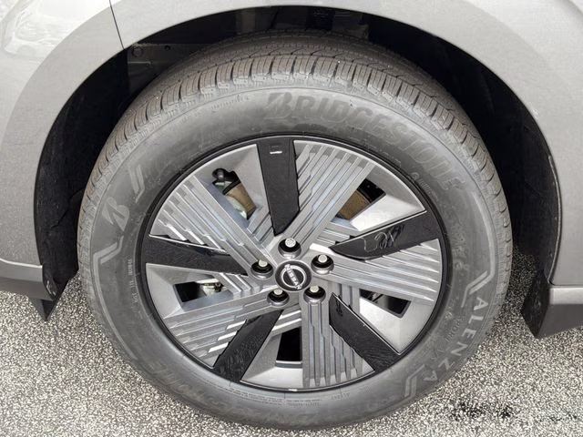 2026 Gun Metallic Nissan Murano SL AWD SUV