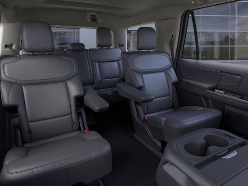 2026 Star White Metallic Tri-Coat Ford Expedition Active RWD SUV