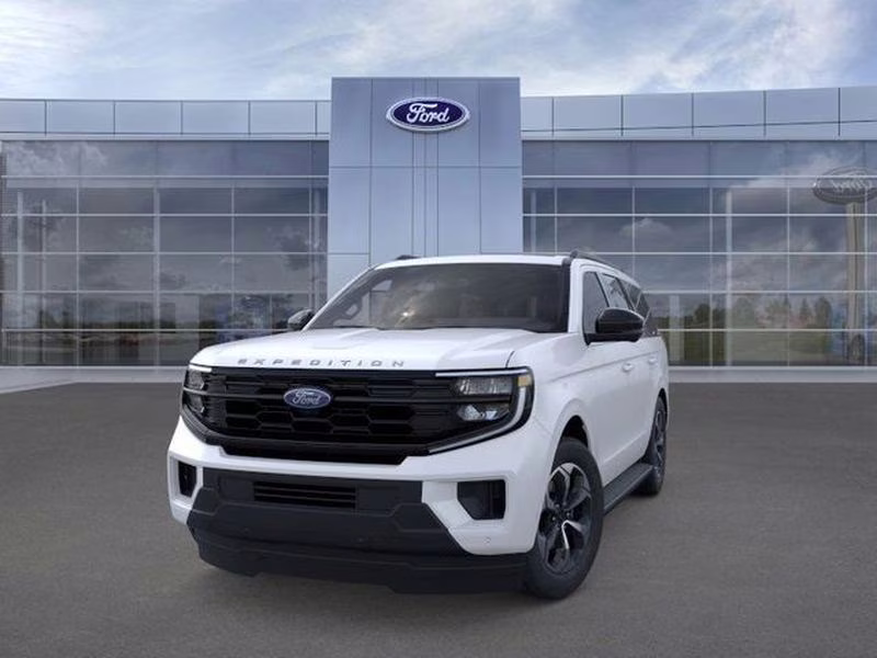 2026 Star White Metallic Tri-Coat Ford Expedition Active RWD SUV