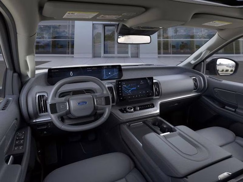 2026 Star White Metallic Tri-Coat Ford Expedition Active RWD SUV