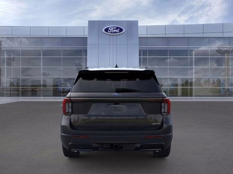 2026 Agate Black Metallic Ford Explorer ST-Line 4X4 SUV