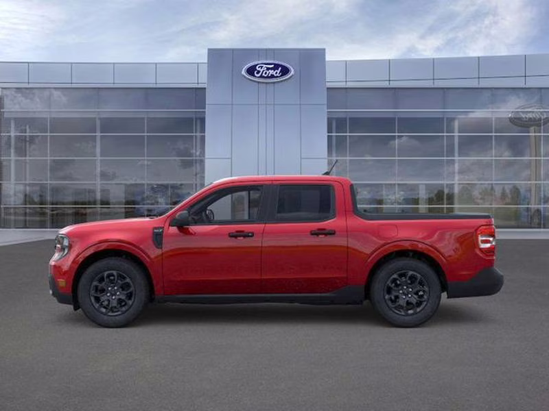 2026 Ruby Red Metallic Tinted Clearcoat Ford Maverick XLT AWD Truck