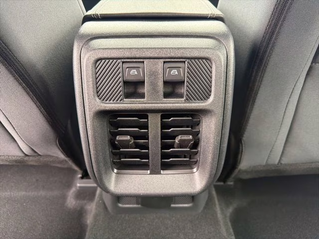 2026 Avalanche Gray Ford Bronco Base 4X4 SUV