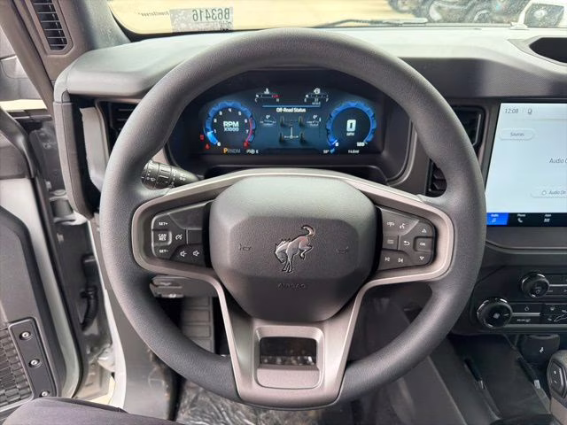 2026 Avalanche Gray Ford Bronco Base 4X4 SUV