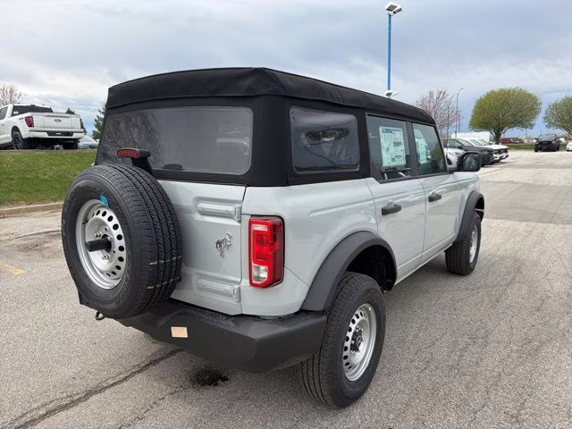 2026 Avalanche Gray Ford Bronco Base 4X4 SUV