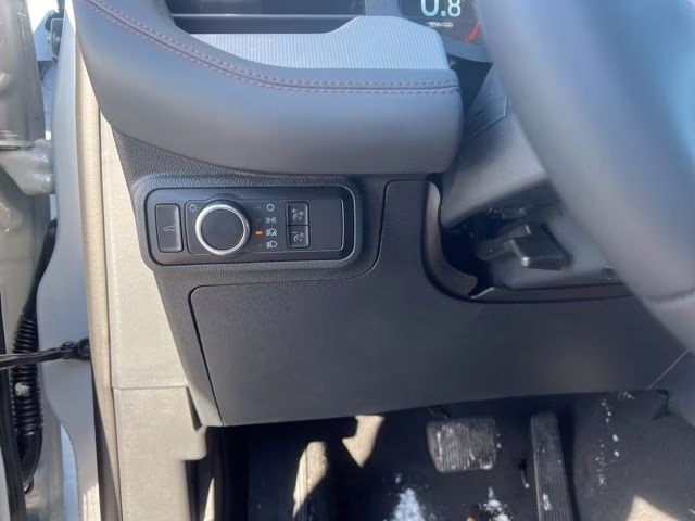 2026 Space White Metallic Ford Explorer Active 4X4 SUV