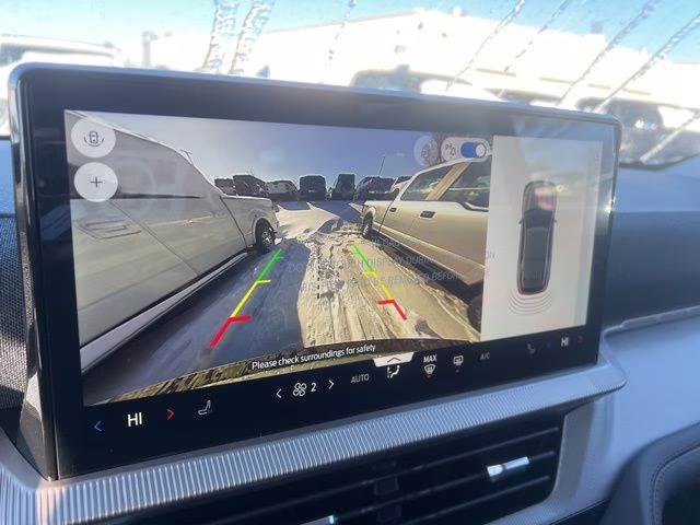 2026 Space White Metallic Ford Explorer Active 4X4 SUV