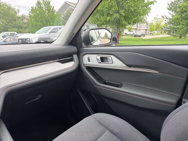 2026 White Ford Explorer Active 4X4 SUV