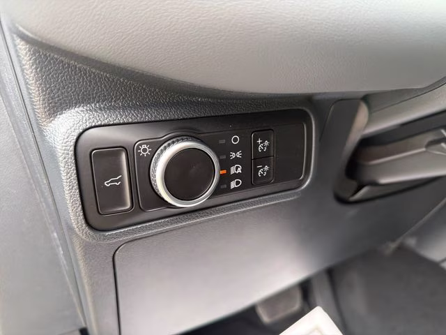 2026 White Ford Explorer Active 4X4 SUV