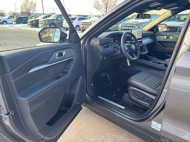 2026 Carbonized Gray Metallic Ford Explorer ST-Line 4X4 SUV