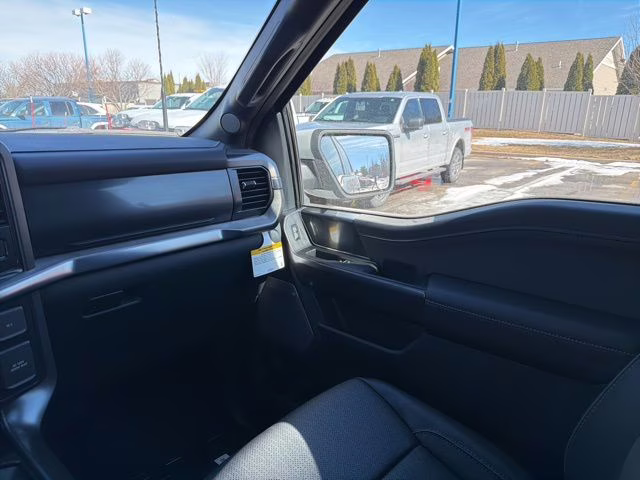 2026 Avalanche Ford F-150 Lariat 4X4 Truck