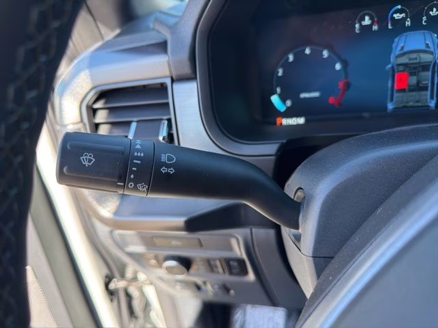 2026 Avalanche Ford F-150 Lariat 4X4 Truck