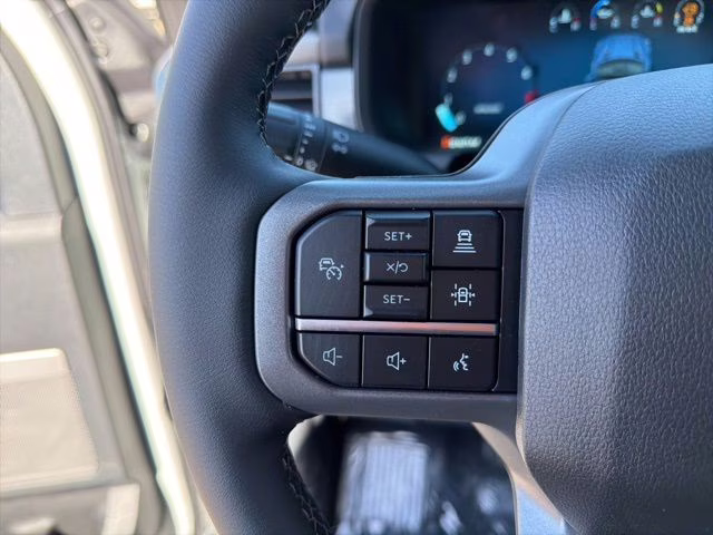 2026 Avalanche Ford F-150 Lariat 4X4 Truck