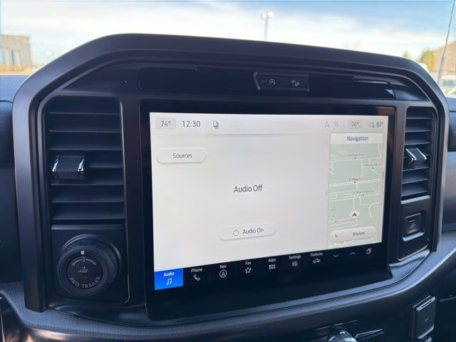 2026 Avalanche Ford F-150 Lariat 4X4 Truck