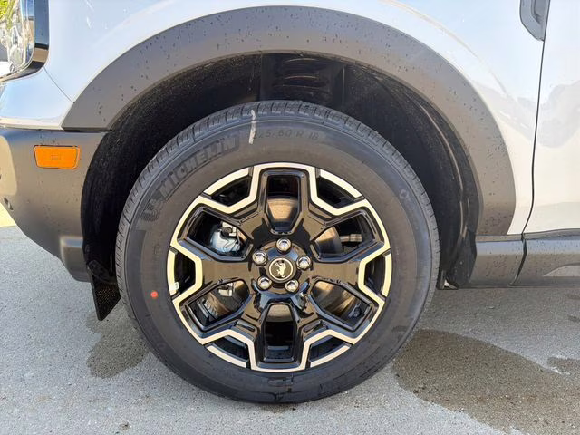 2026 White Ford Bronco Sport Outer Banks 4X4 SUV