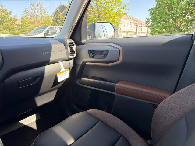 2026 White Ford Bronco Sport Outer Banks 4X4 SUV