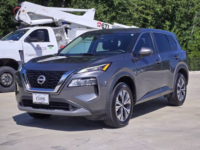2022 Gun Metallic Nissan Rogue SV AWD SUV