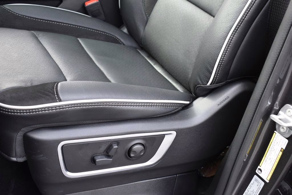 2026 Granite Crystal Metallic Clearcoat Ram 1500 Laramie 4X4 Truck