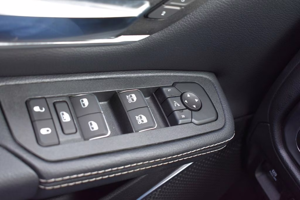 2026 Granite Crystal Metallic Clearcoat Ram 1500 Laramie 4X4 Truck